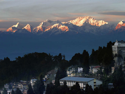 Gangtok, Kalimpong and Darjeeling Tour 6N7D